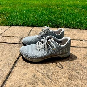 NOBULL womens trainer shoes size 6